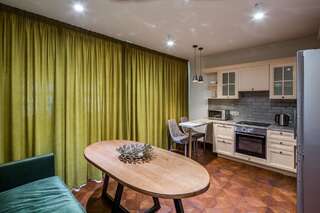 Апартаменты Romari апартименти площа Ринок Львов Апартаменты-1