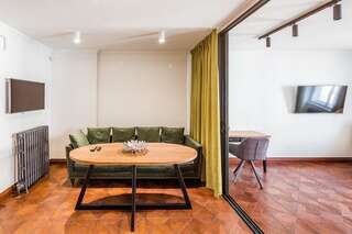 Апартаменты Romari апартименти площа Ринок Львов Апартаменты-26