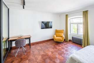 Апартаменты Romari апартименти площа Ринок Львов Апартаменты-56